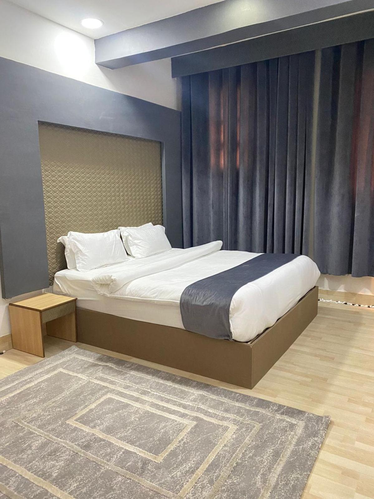 阿尔胡萨姆公寓式酒店 Rusayl 外观 照片